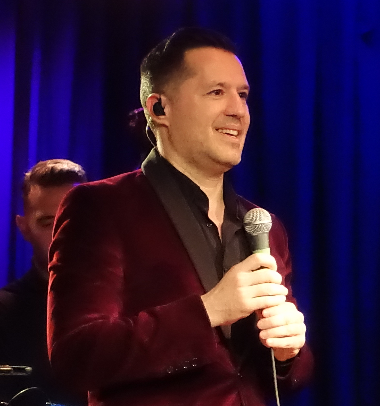 Αδάμ Τσαρούχης